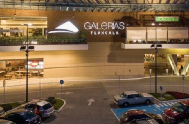 Vandalizan autos en estacionamiento de  Galerías Tlaxcala