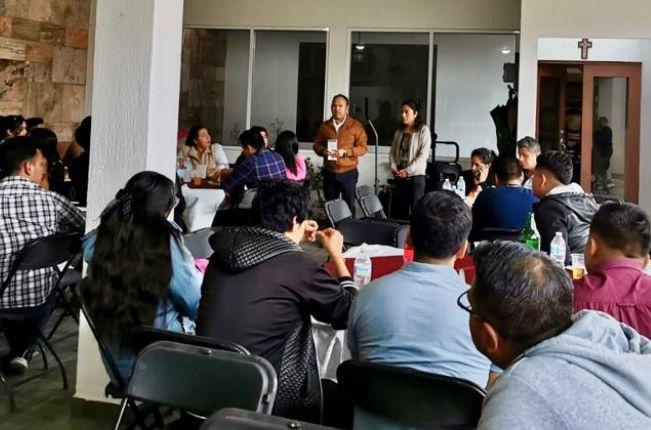 Fidel Águila participa en la reunión de la estructura de Morena en Teolocholco 