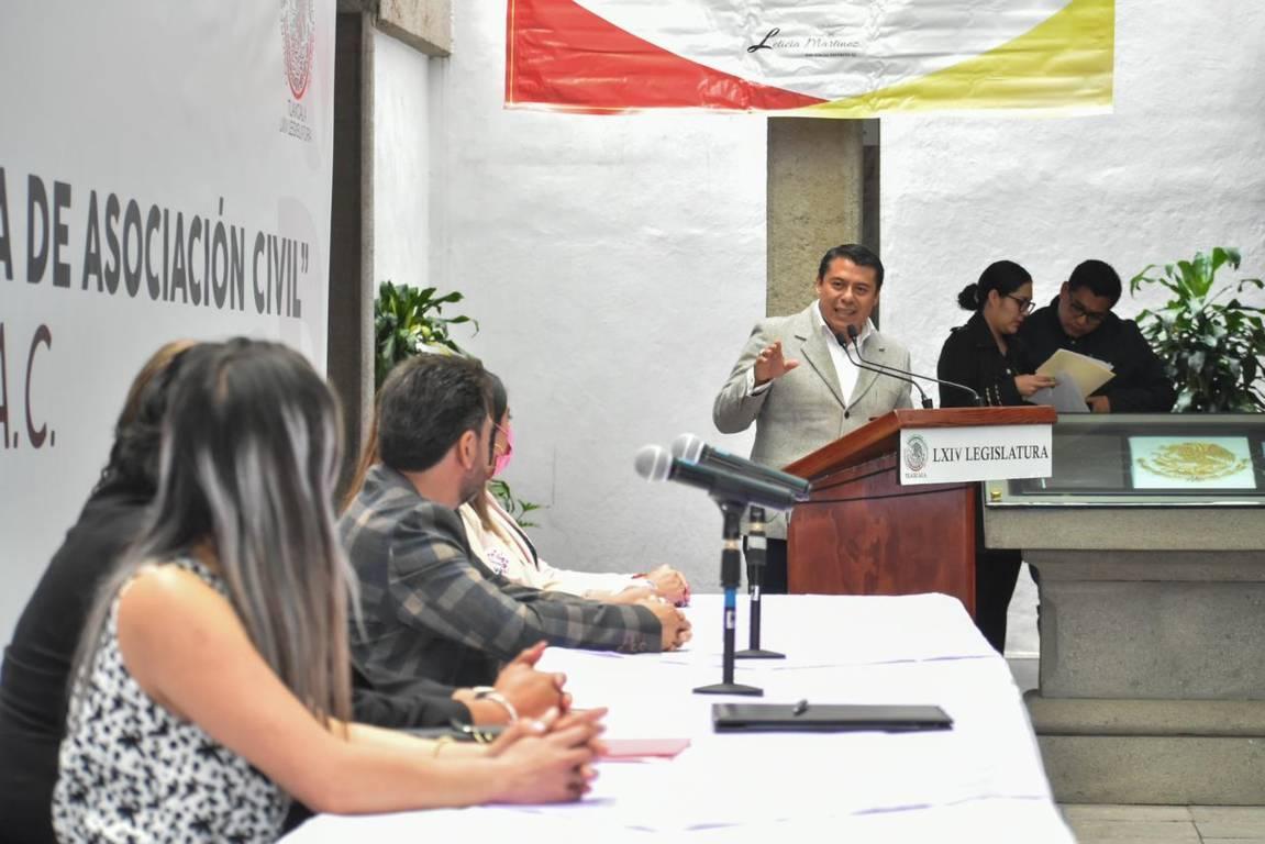  “Mujeres A.C.” realiza firma de acta protocolaria en el Congreso de Tlaxcala