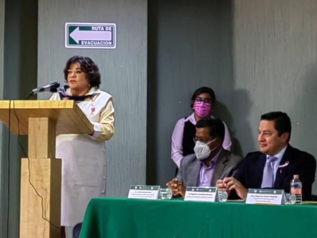 Entrega en Tlaxcala Dra. Alejandra Aburto de Robledo prótesis de mama