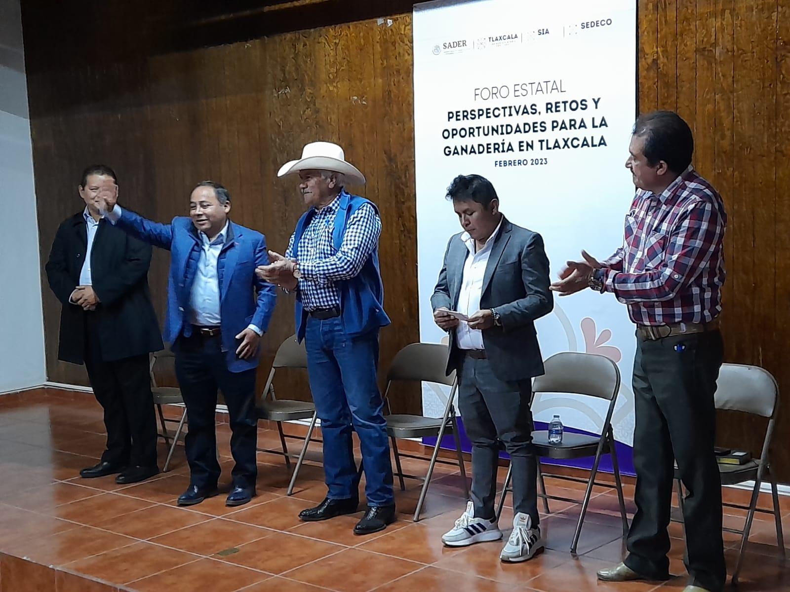 Realiza SIA foro “Perspectivas, retos y oportunidades para la ganadería en Tlaxcala”