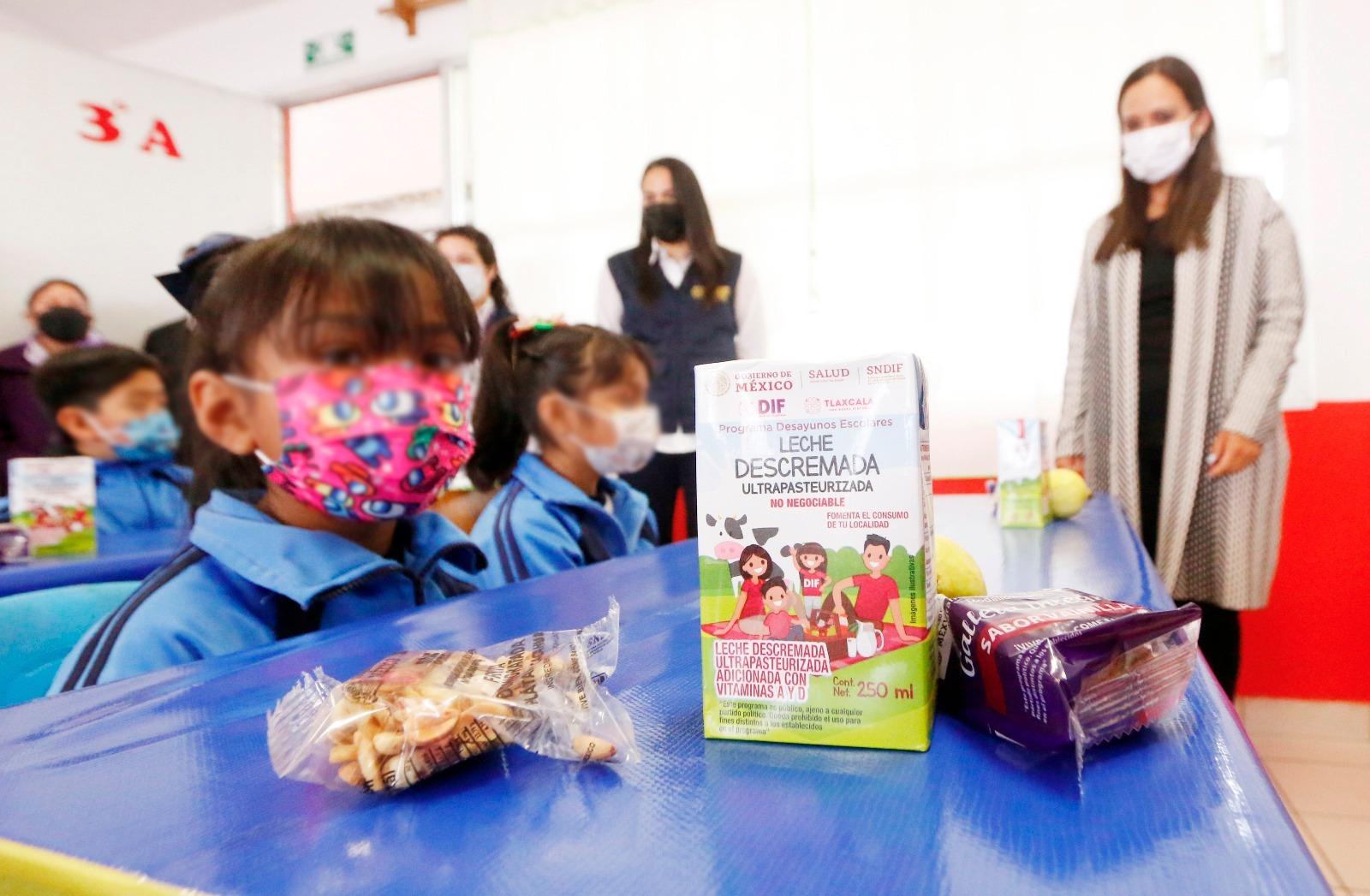 Procura SEDIF nutrición de niñas y mujeres con desayunos escolares y asistencia alimentaria