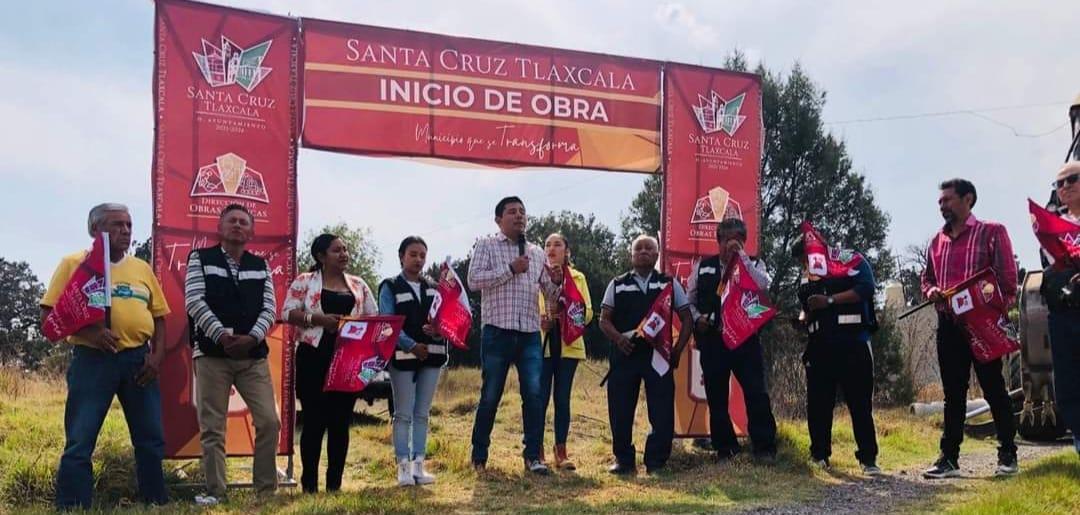 Dan "banderazo de salida" a diversas obras que se ejecutarán este 2023, en Santa Cruz Tlaxcala 