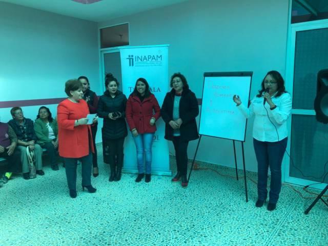 Imparten plática sobre Derechos Humanos y Autoestima en Benito Juárez