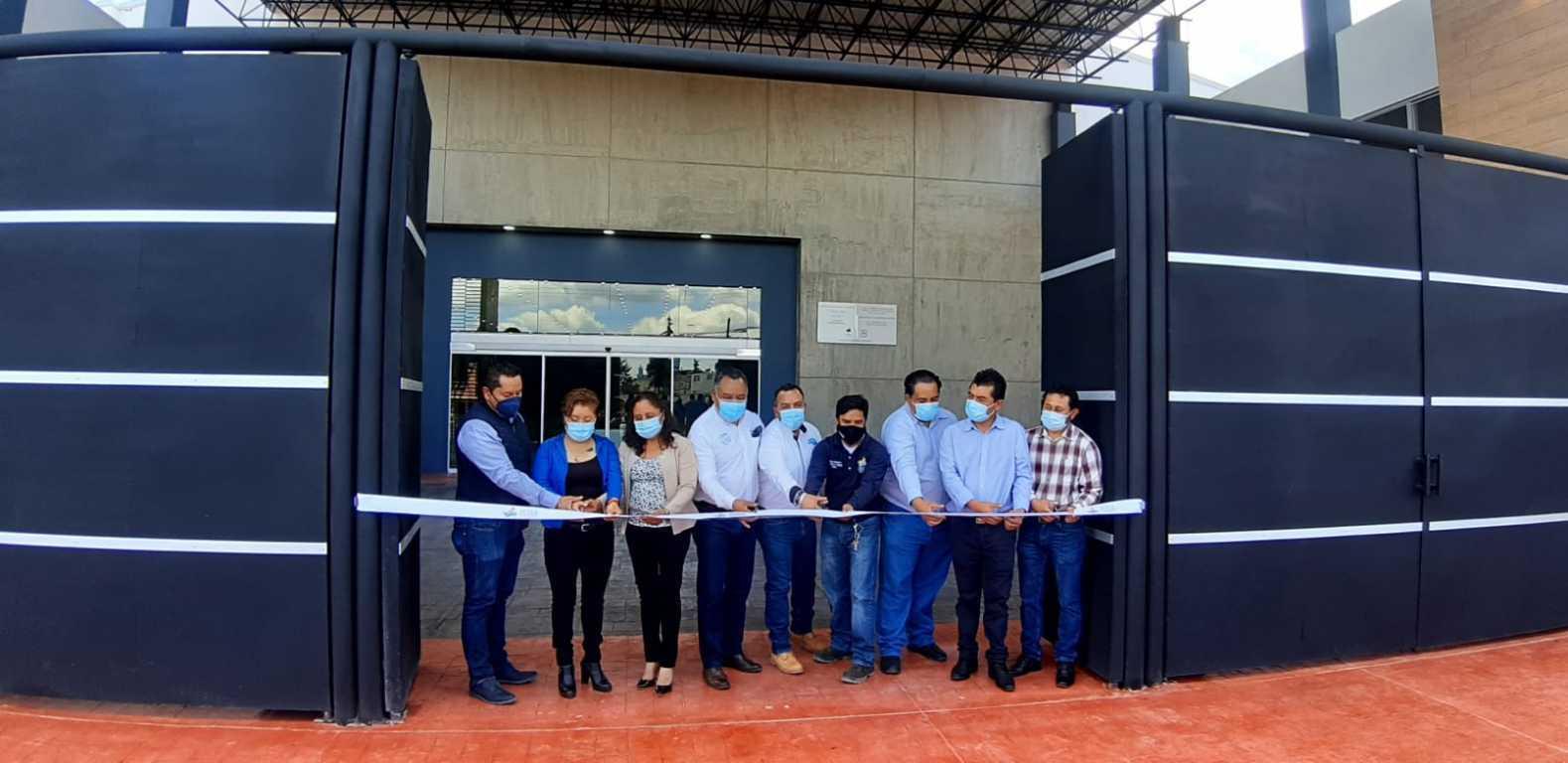 Eleazar Molina entrega obra de remodelación del auditorio en Atexcatzinco - Tetla 