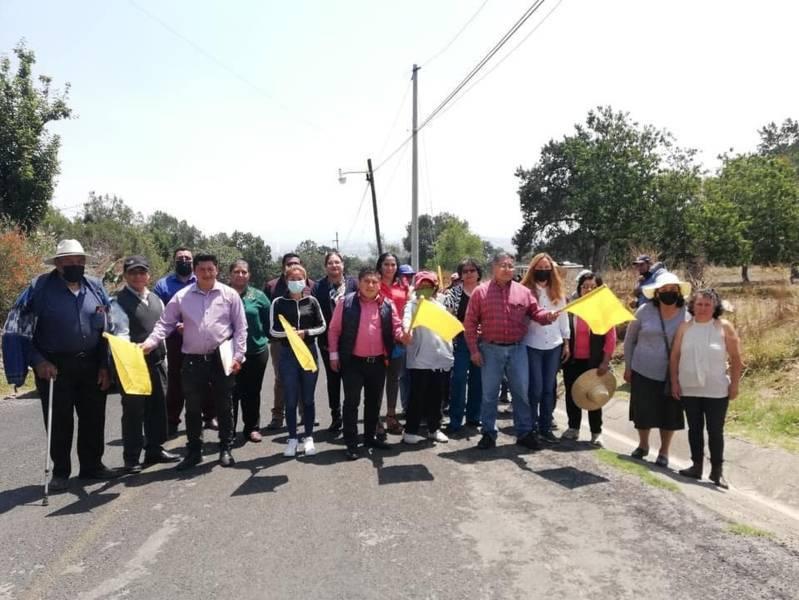 Inicia obra de guarniciones y banquetas en Santa Bárbara – Xaltocan 