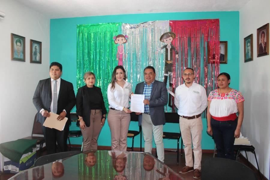 Gobierno de San Pablo del Monte firma convenio con TELECOM