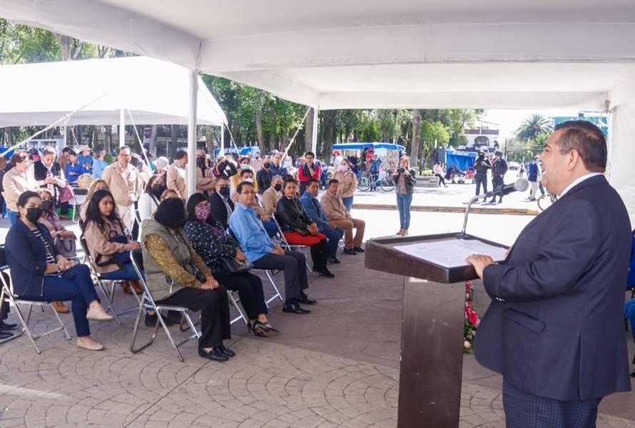 Realiza ICATLAX expoventa regional en el municipio de Apizaco
