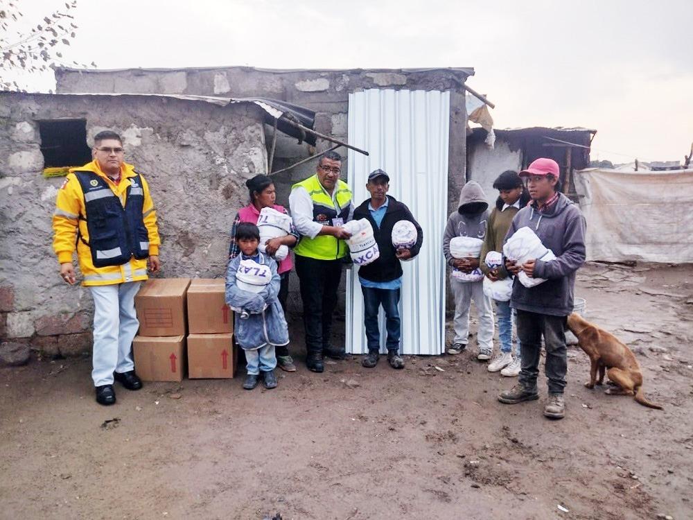 Auxilia CEPC a familia de Humantla afectada por granizada