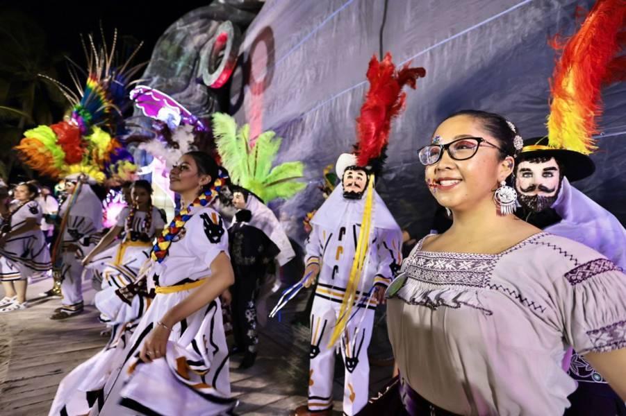 Con alegría fue recibida la representación de Tlaxcala en el festival de tradiciones de vida y muerte en Xcaret