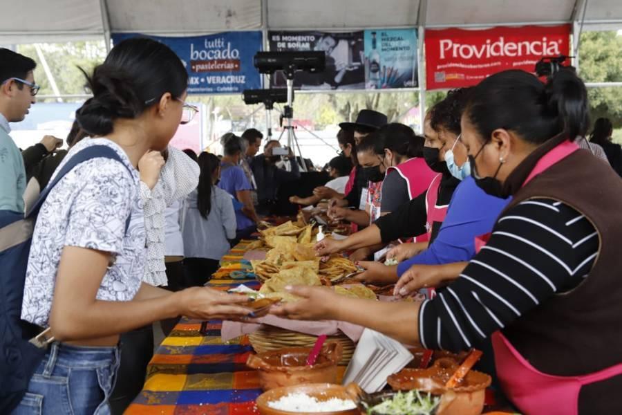 Miles disfrutaron del festival gastronómico de “El Taco de Canasta y el Molote”