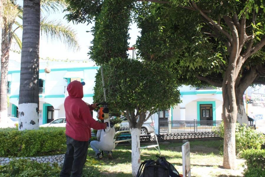 Personal del Ayuntamiento de SPM da mantenimiento a espacios públicos
