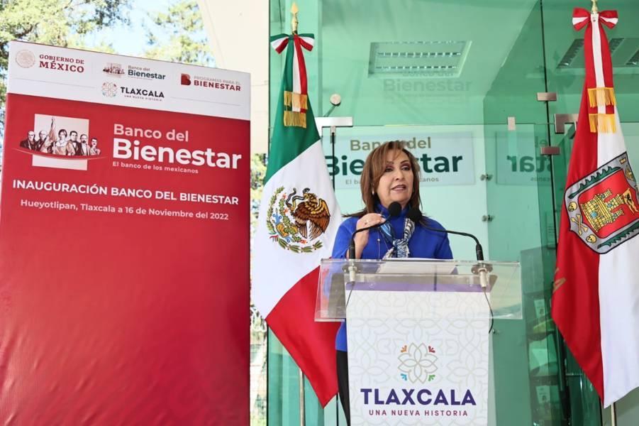 Puso en Funciones Gobernadora Lorena Cuéllar banco del bienestar en Hueyotlipan 