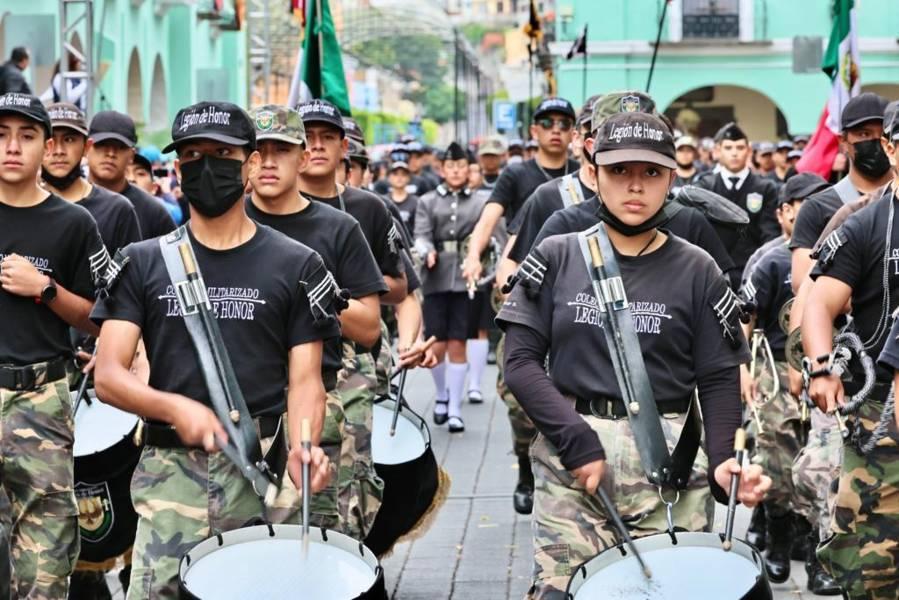 Encabezó SEGOB desfile conmemorativo al 112 Aniversario del inicio de la Revolución Mexicana