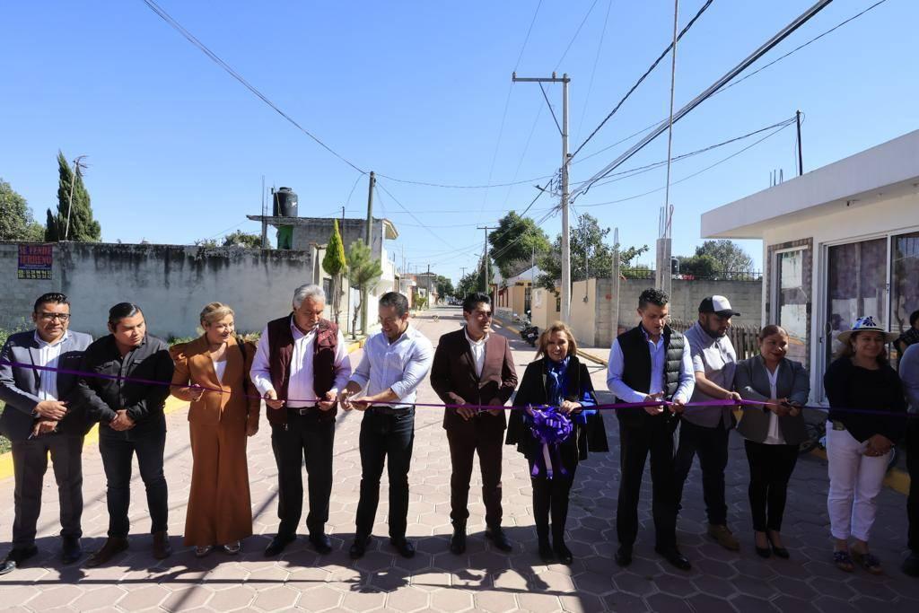 Entregó Gobernadora Lorena Cuéllar obra pública en los municipios de Tetlatlahuca y  Zacatelco
