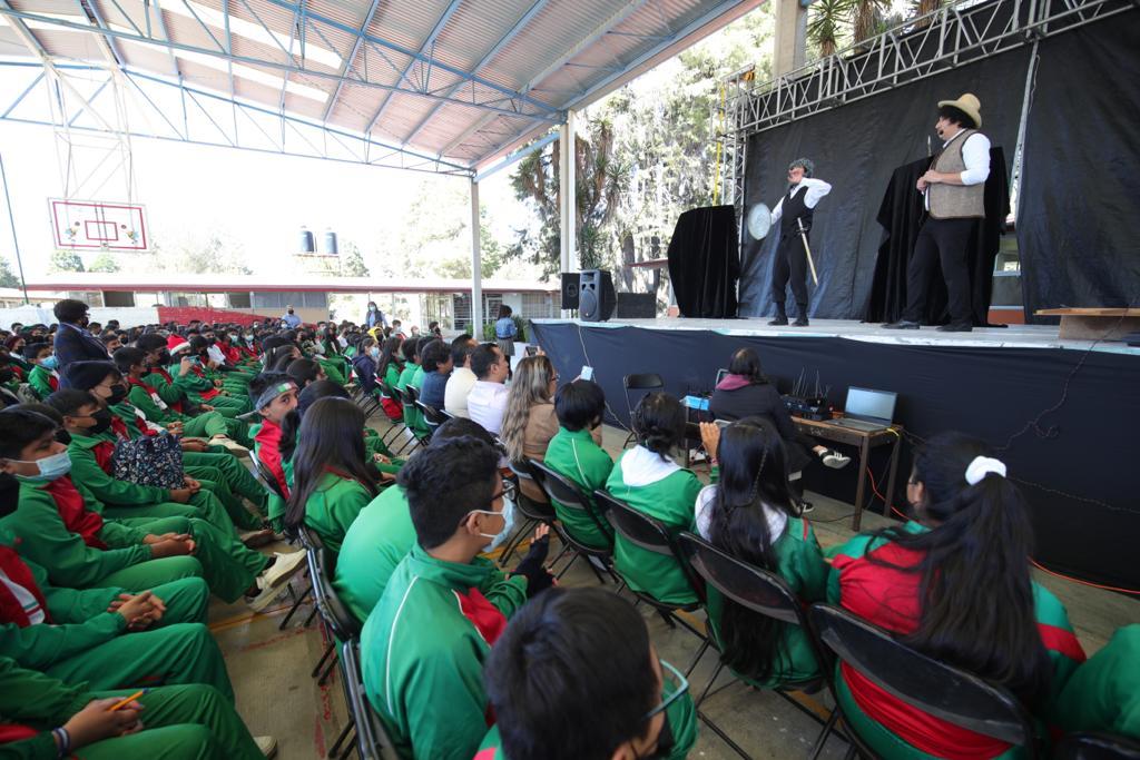 Promueve secundaria general “Raúl Isidro Burgos” la lectura mediante obra de teatro