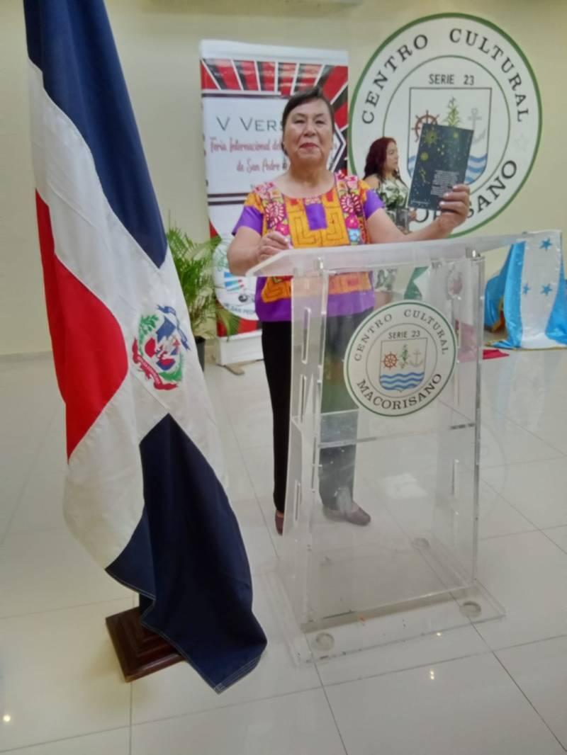 Apetatitlán estuvo presente en la Quinta Feria Internacional del libro en República Dominicana