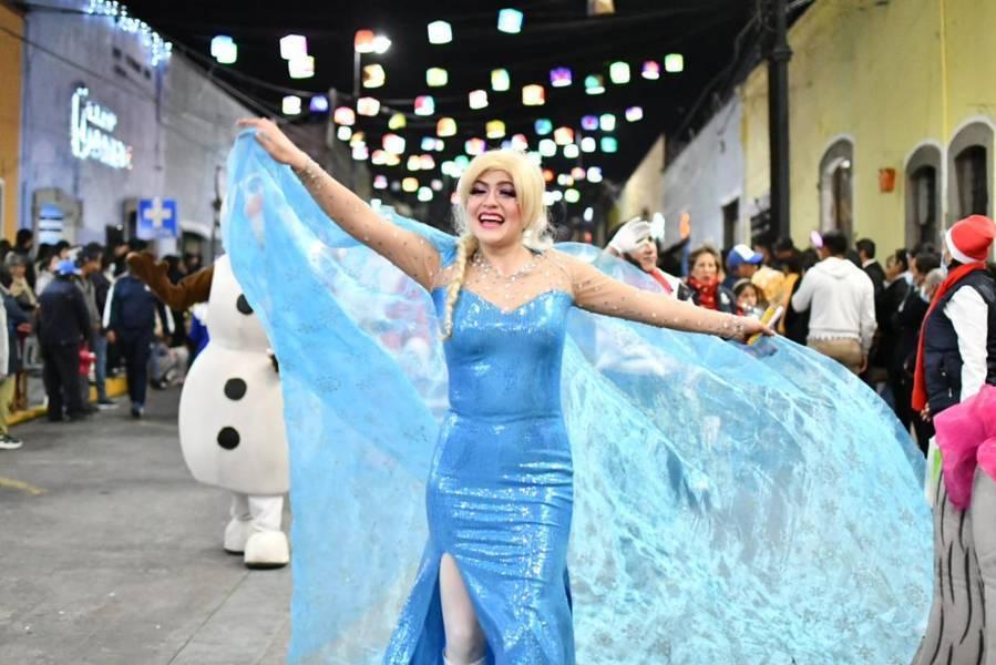 Deslumbrante e inolvidable desfile de navidad de la Aldea Mágica Huamantla 2022