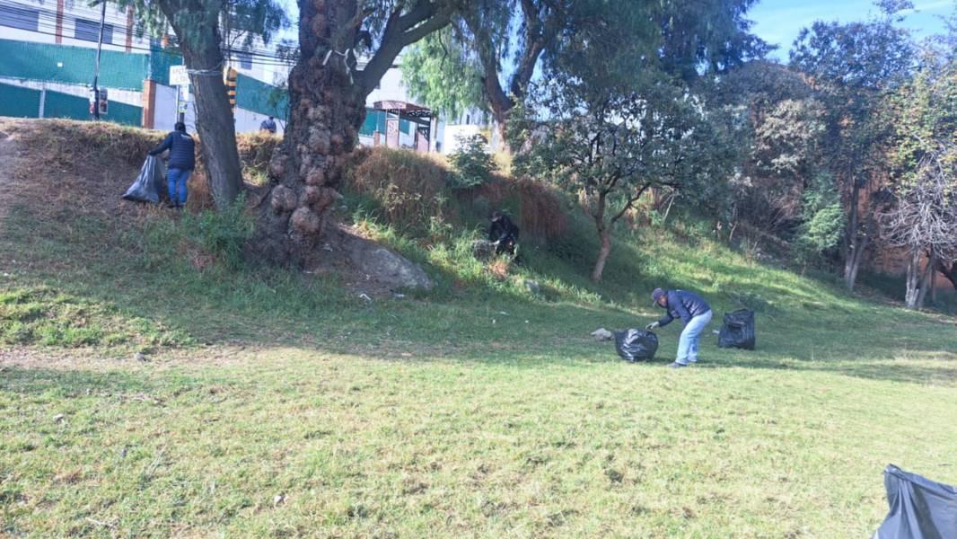 Ayuntamiento de Apetatitlán ejecuta constantes jornadas de limpieza en la región 