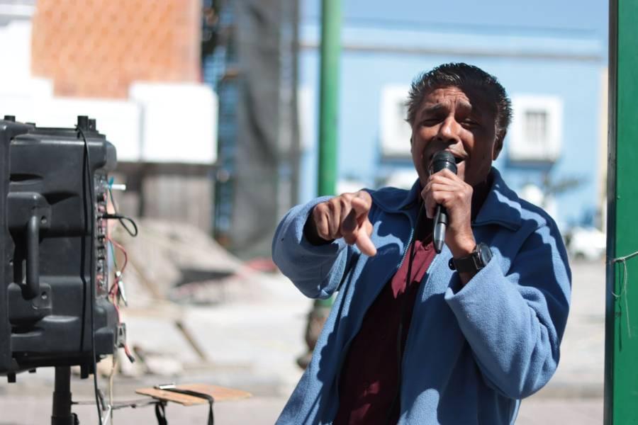 Don Francisco Hernández, 54 años cantándole a la ciudad 