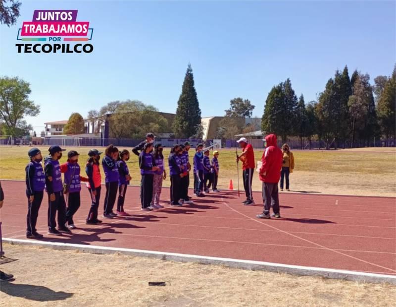 Estudiantes de Tecopilco visitaron las instalaciones del Instituto del Deporte