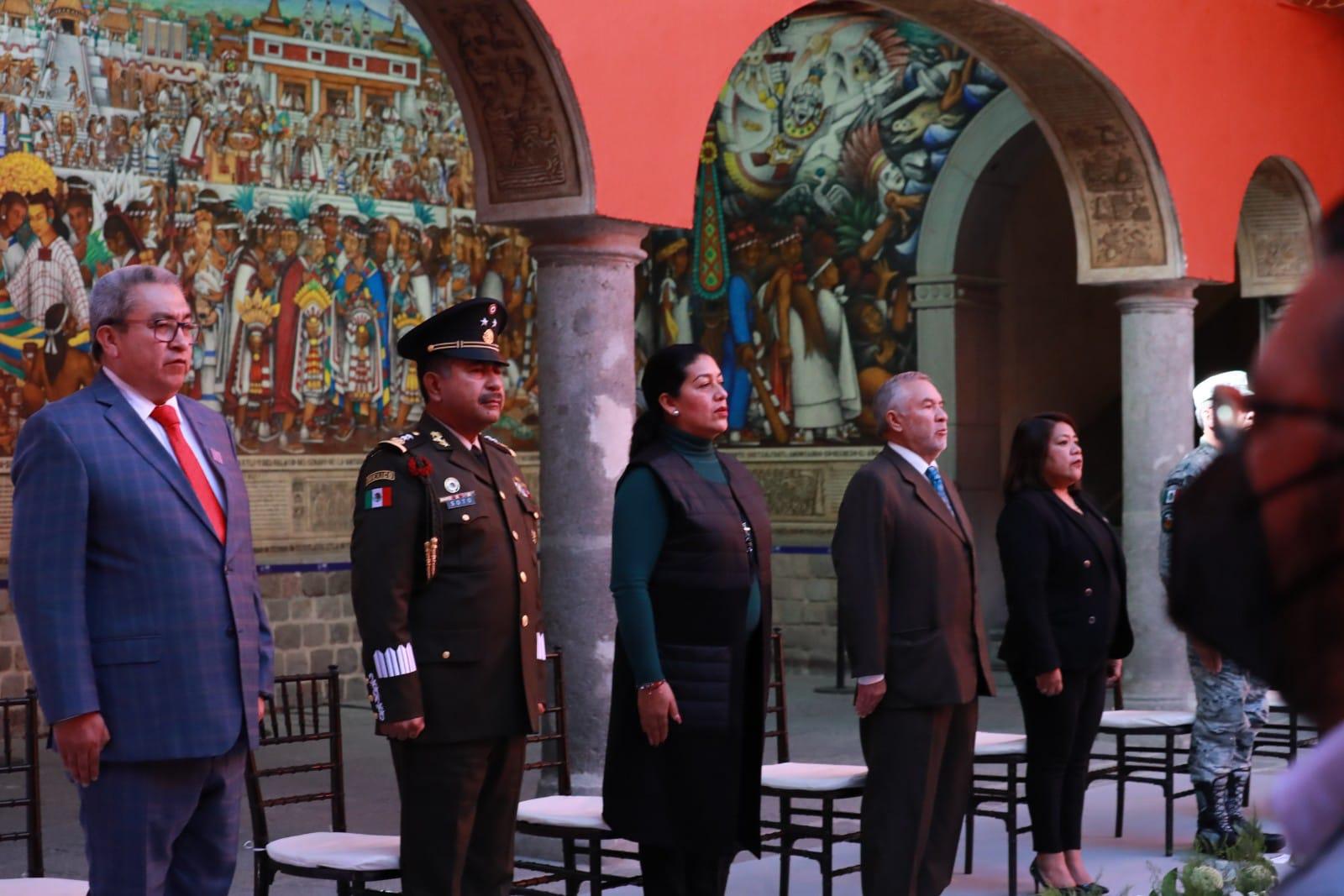 Conmemoran autoridades estatales 106 Aniversario de la promulgación de la constitución política de los Estados Unidos Mexicanos
