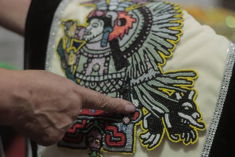 Elaboración de trajes de Carnaval de Yauhquemecan 