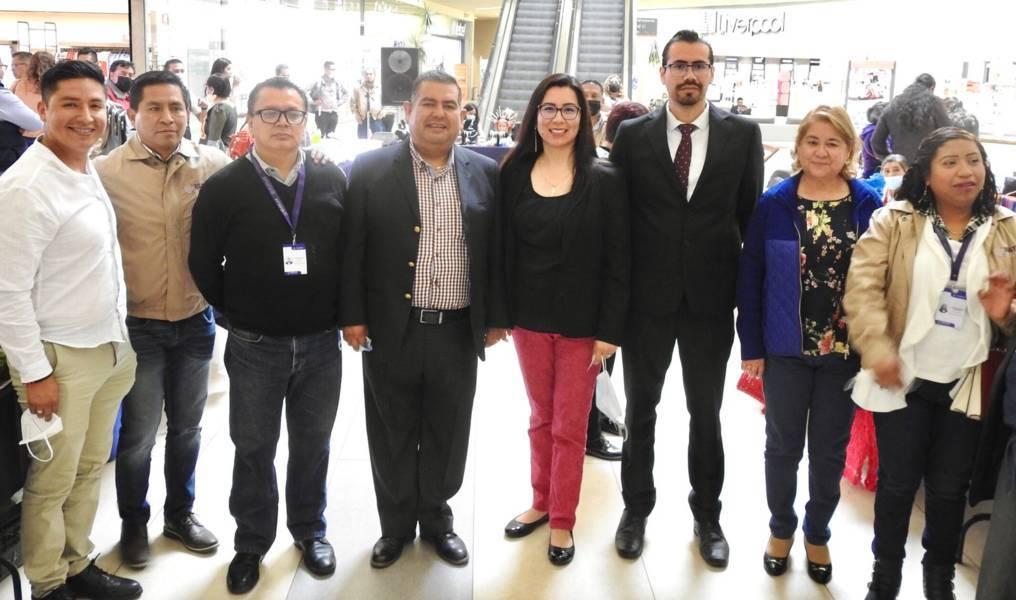 Realiza ICATLAX primera Expo–Venta de 2023