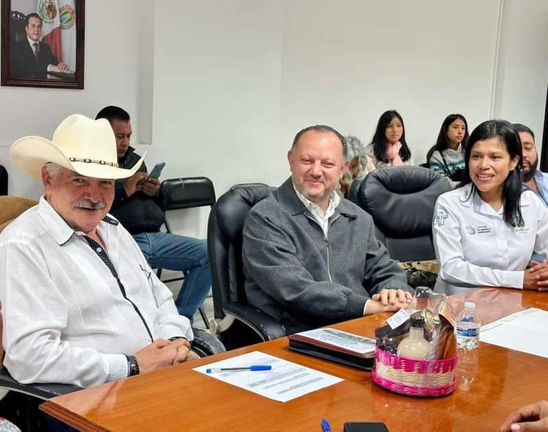 Firma SIA convenio con Veracruz, Puebla y Morelos para la movilización de colmenas pobladas