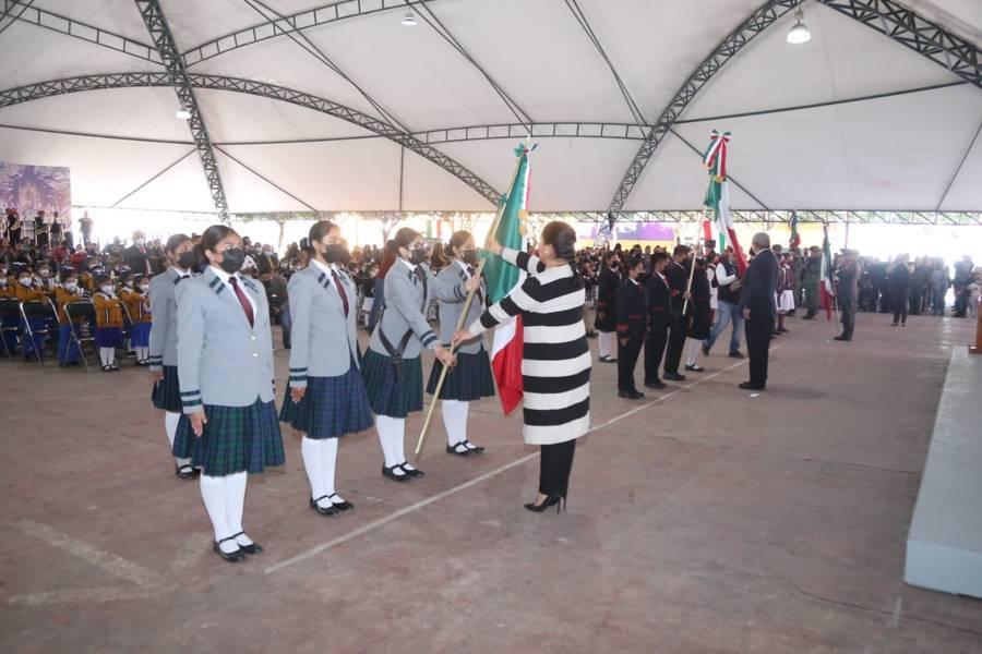 Celebran el Día de la Bandera en Tlaxcala