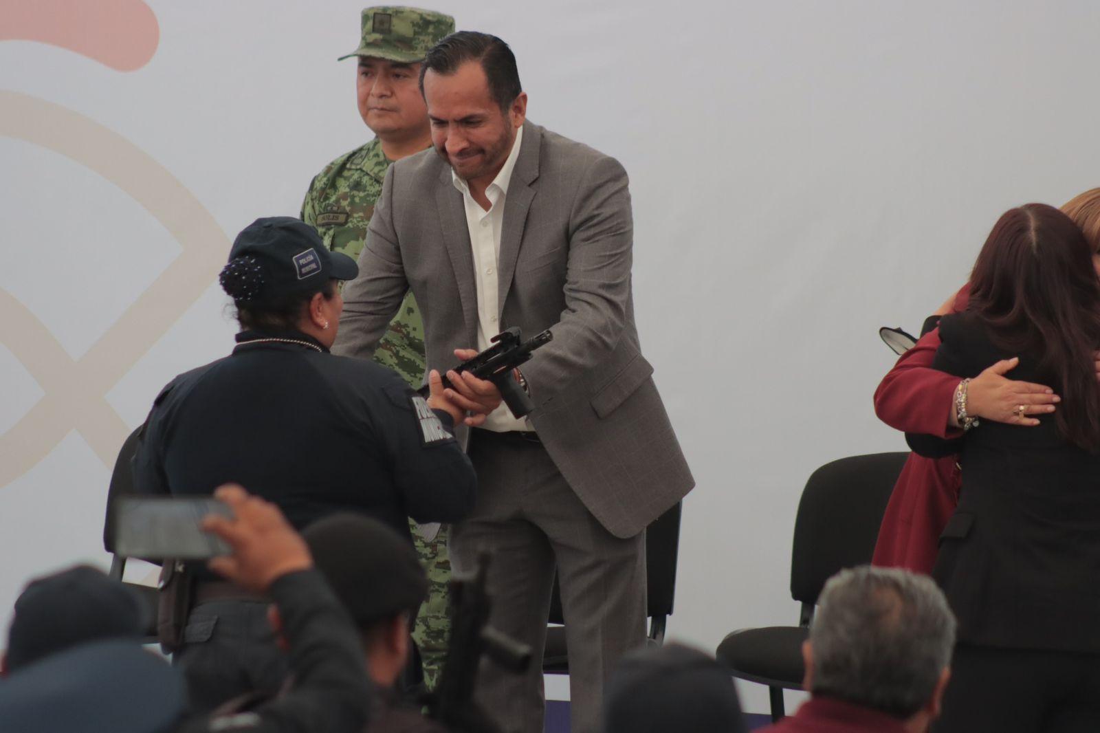 Entrega de armamento a municipios del estado de Tlaxcala 