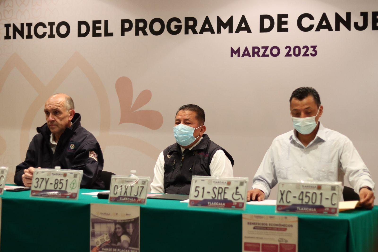 Anuncia Gobierno del Estado reemplacamiento en Tlaxcala 