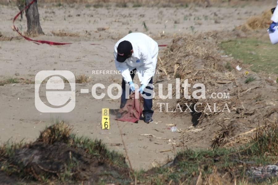 Semi enterrado localizan a un hombre en Teolocholco