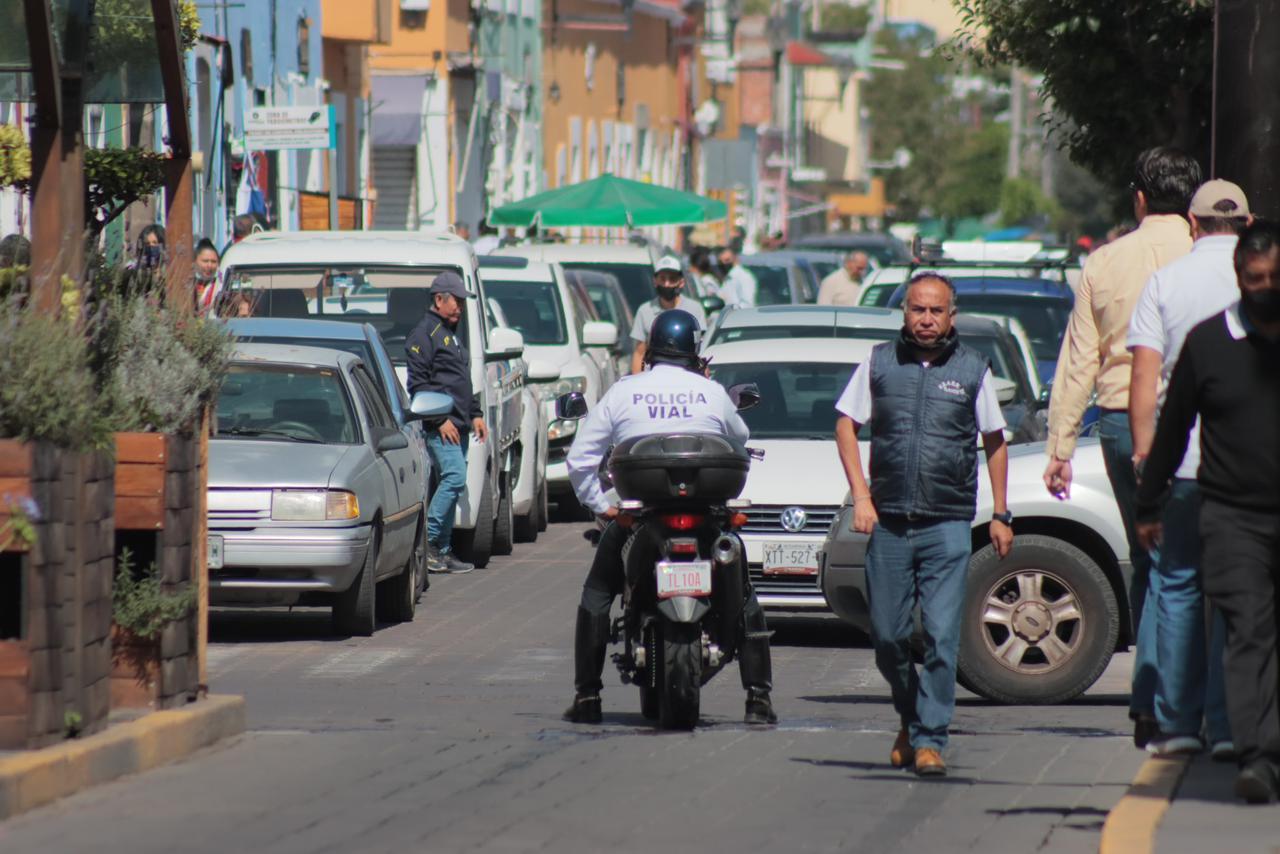 Inicia el caos vial, cierran acceso a la capital Tlaxcala 
