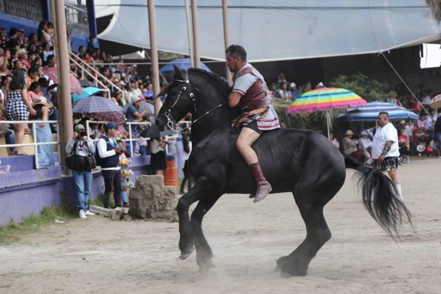 Desarrollan el tradicional Circo Romano en Aquiahuac 