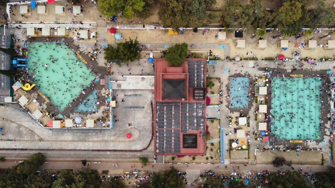 Tlaxcaltecas abarrotan centro vacacional La Trinidad