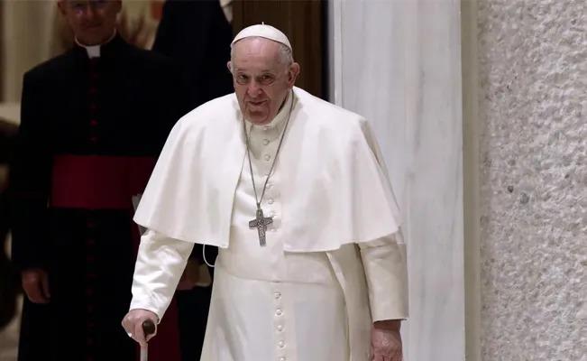 Critican informe del Papa Francisco al indicar que hay mujeres neuróticas e histéricas en el mundo