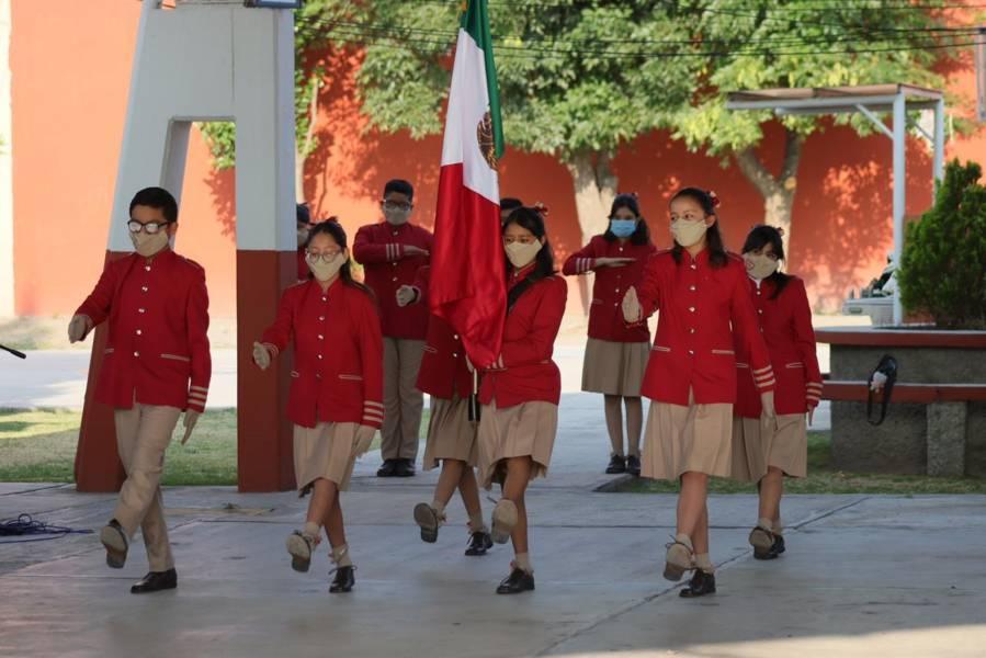 Regresan a clases niñas y niñas en todo el estado de Tlaxcala 