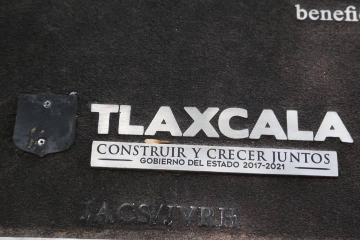 Tlaxcaltecas vandalizan placa de patrimonio de la humanidad de ex convento de San Francisco