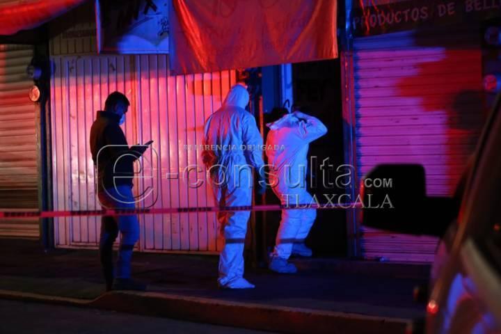 Con huellas de violencia encuentran masculino dentro de vivienda en Zacatelco 