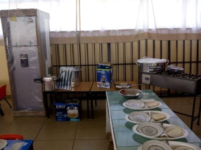 Gracias al apoyo del SEDIF se equipan desayunadores escolares en Chiautempan 