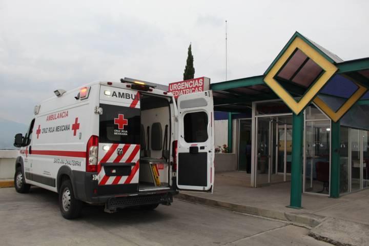 Implementa sector salud de Tlaxcala protocolo de atención a lesionados por volcadura de minibús en autopista Tlaxcala-Puebla