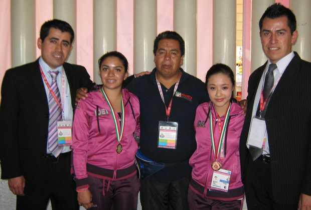 Obtienen taekwondoines tlaxcaltecas medallas de oro y bronce en Olimpiada
