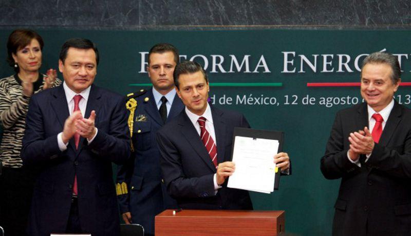 Presenta Enrique Peña Nieto su reforma energética