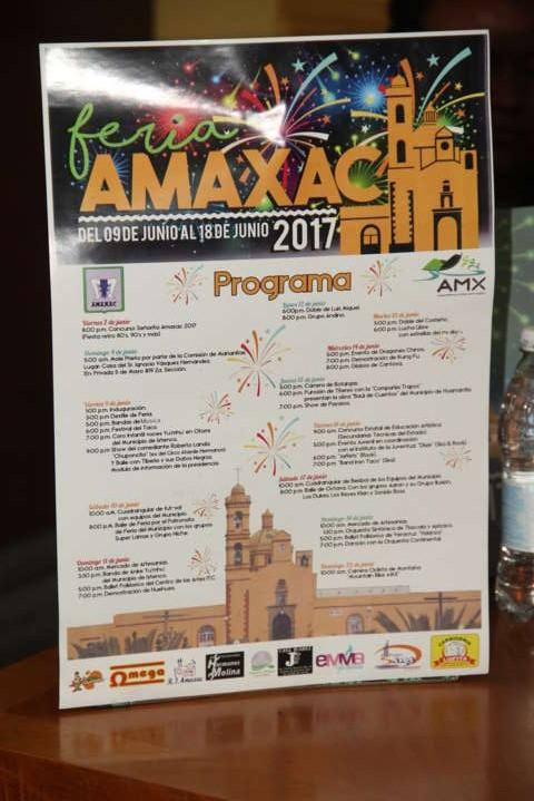 Ayuntamiento presenta cartel de la feria “Amaxac 2017” 