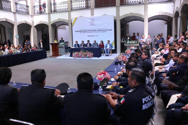Autoridades de Texoloc presentes en la sesión de instalación de Seguridad Pública 