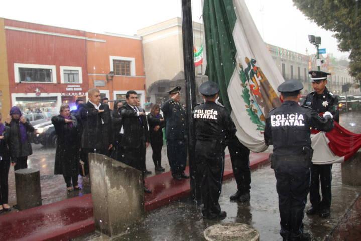 Hoy México es respetado por el mundo, por sus valores y su pasado: alcalde