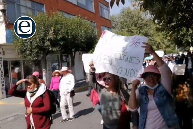 Jorge Guevara traicionó a los maestros de la Sección 55, reprochan manifestantes  