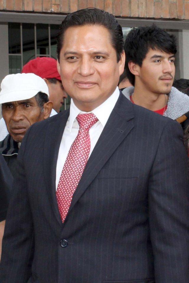 Avanza Luis Antonio Herrera en candidatura a diputado federal por el PRI