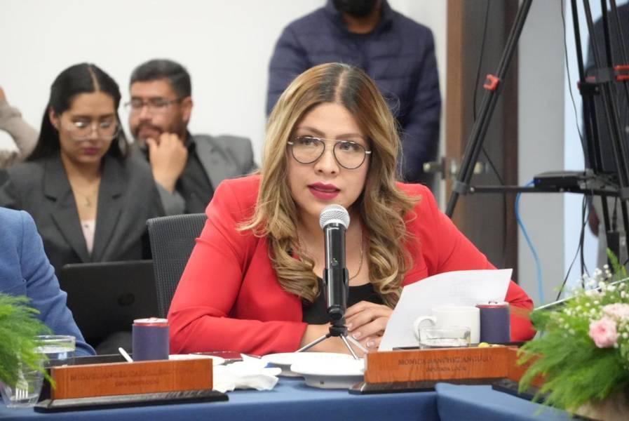 Interesa a Mónica Sánchez Angulo acciones de la SESA para promover una vida saludable
